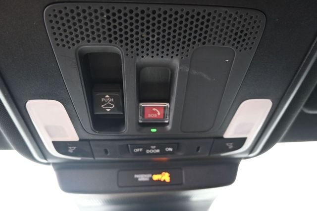 Used 2024  Honda Sport image 27