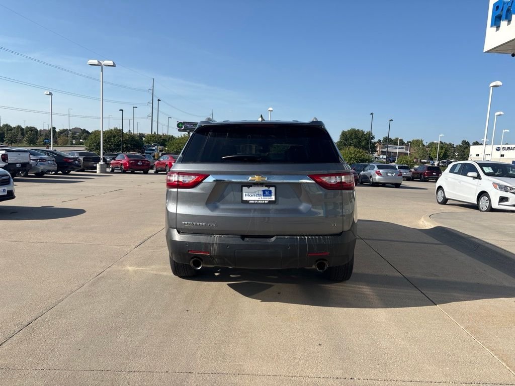 Used 2018 Satin Steel Metallic Chevrolet 3LT image 6