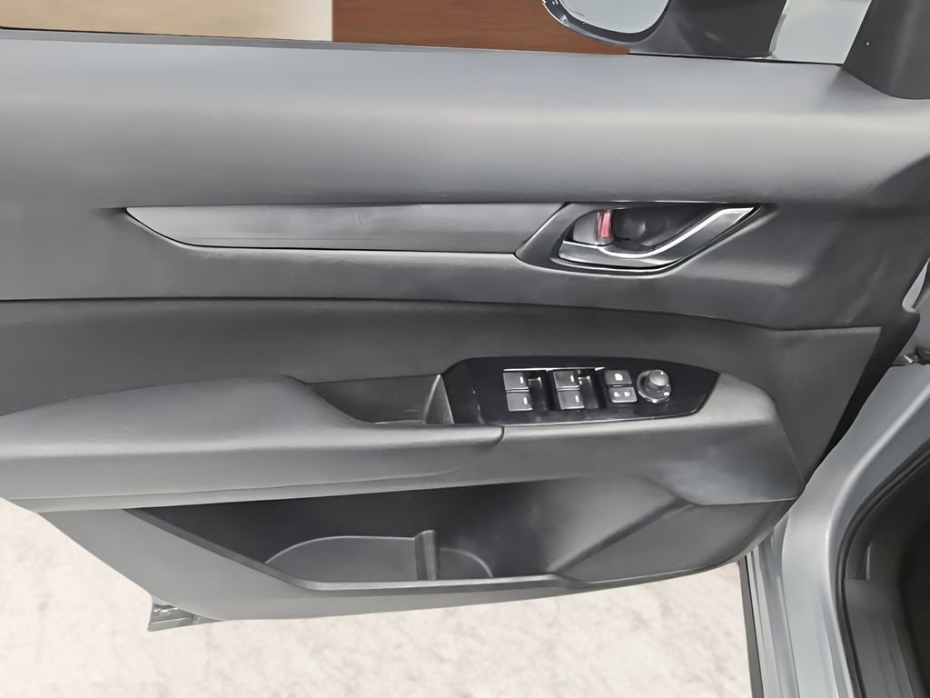 Used 2019 Silver Mazda Sport image 11