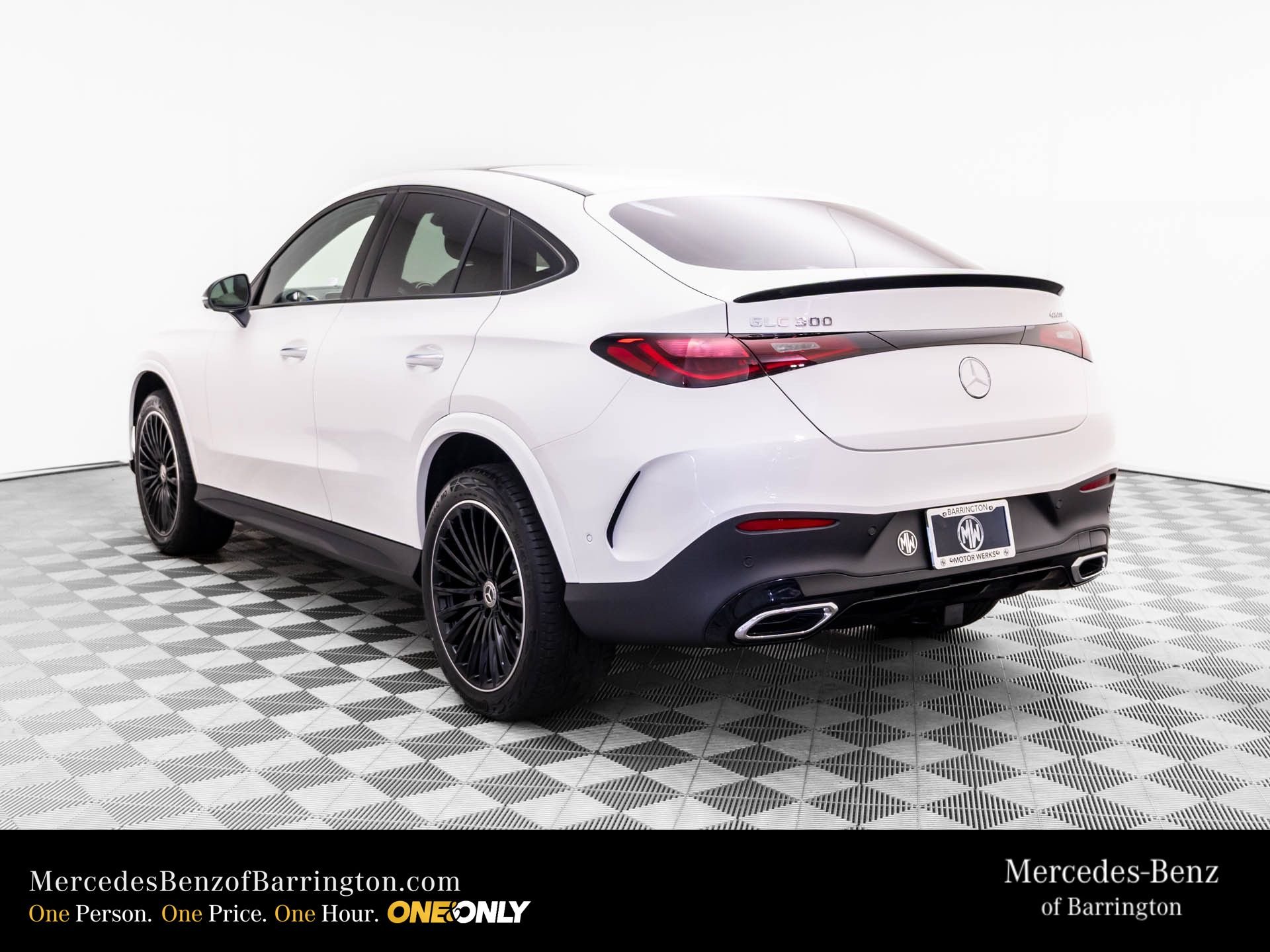 New 2026 Polar White Mercedes-Benz GLC 300 Coupe image 3