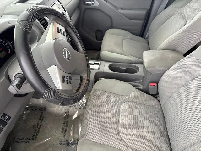 Used 2016 Gray Nissan SV image 20