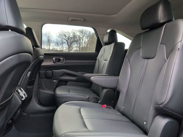 New 2026 Glacial White Pearl Kia X-Line EX AWD image 23