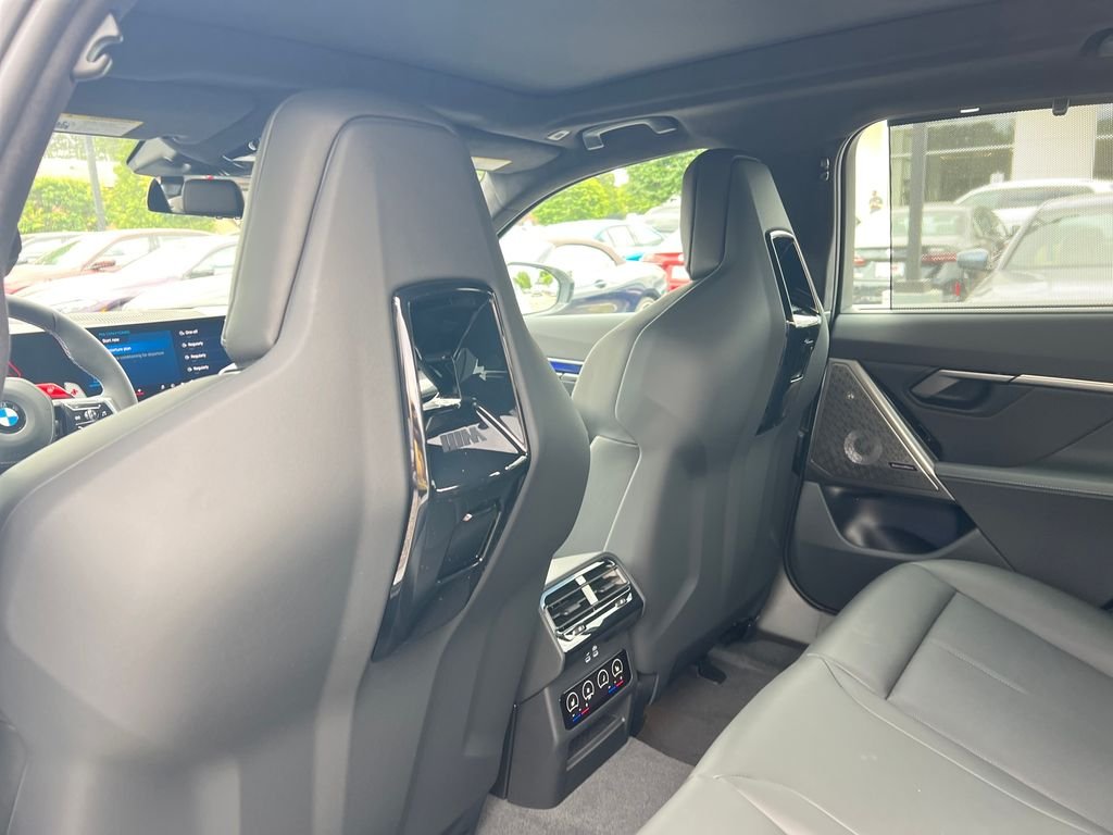 Used 2027 White BMW Base image 24