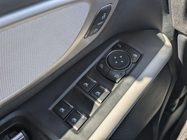 New 2026 Space Silver Metallic Ford MAX Active image 24