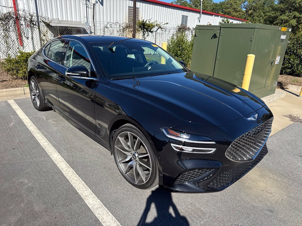 Used 2023 Black Genesis 2.0T image 2