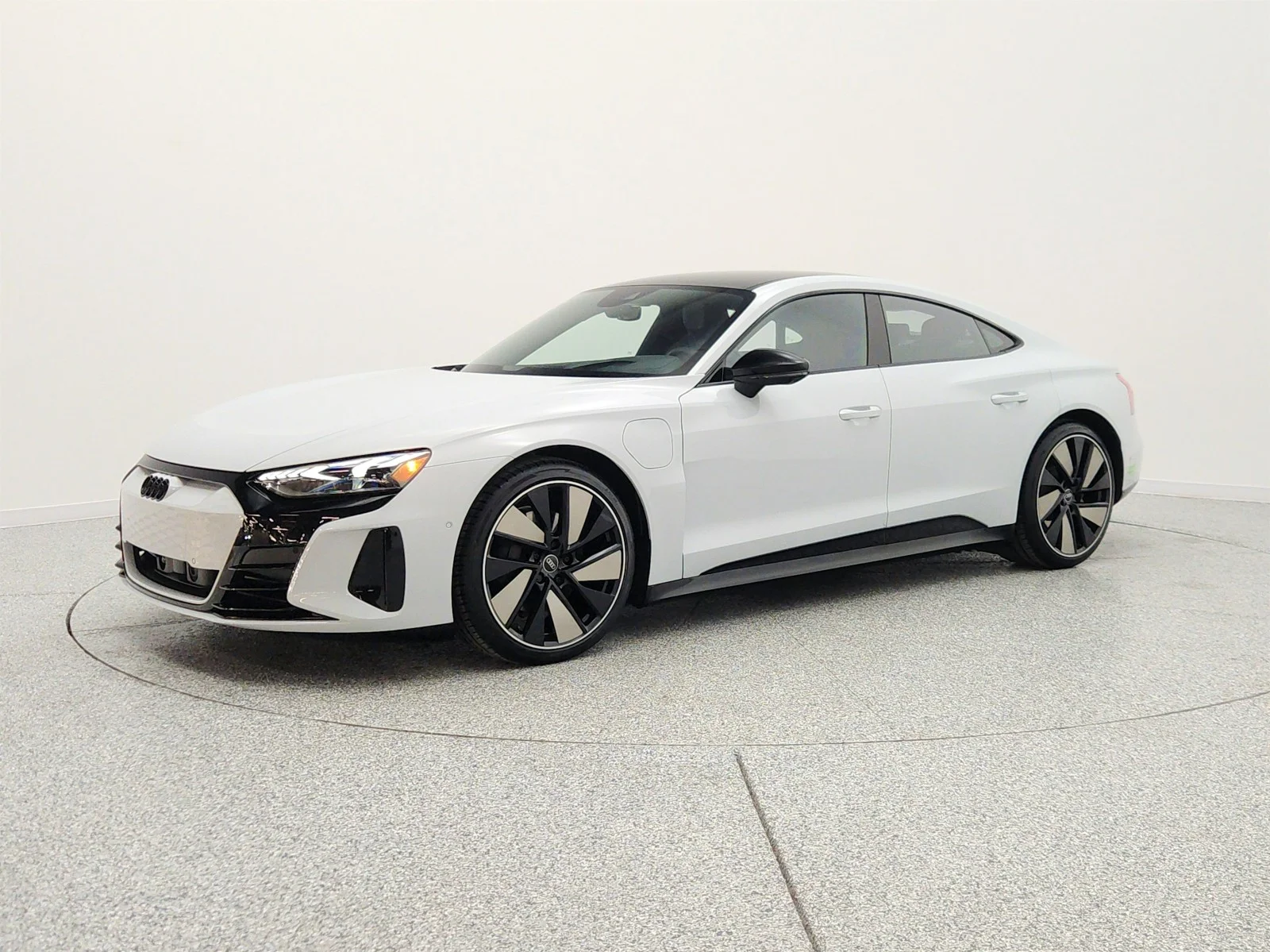 2023 Audi e-tron GT Prestige quattro's photo