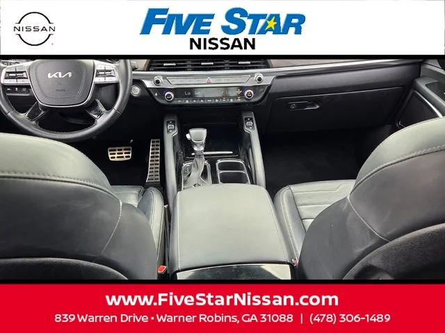 Used 2022 Black Kia SX image 8