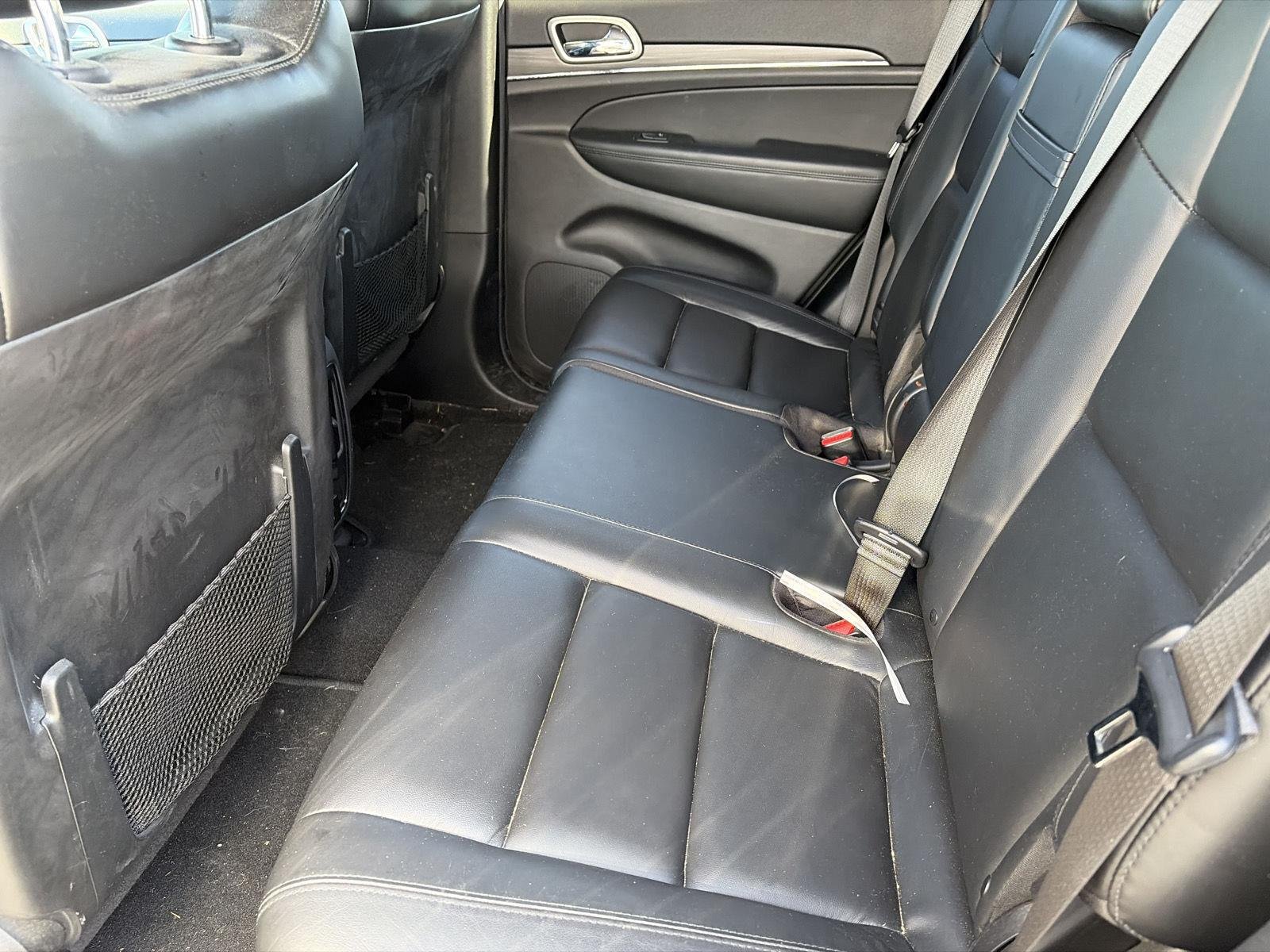 Used 2020 Billet Silver Metallic Clearcoat Jeep Limited image 23