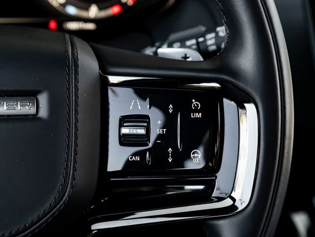 Used 2024 Fuji White Land Rover Dynamic SE image 20