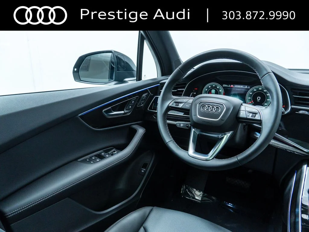 Used 2026 Mythos Black Metallic Audi 55 Premium Plus image 23