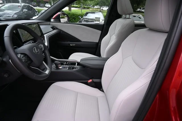 Certified Used 2026 MATADOR RED MICA Lexus 350 Premium image 19