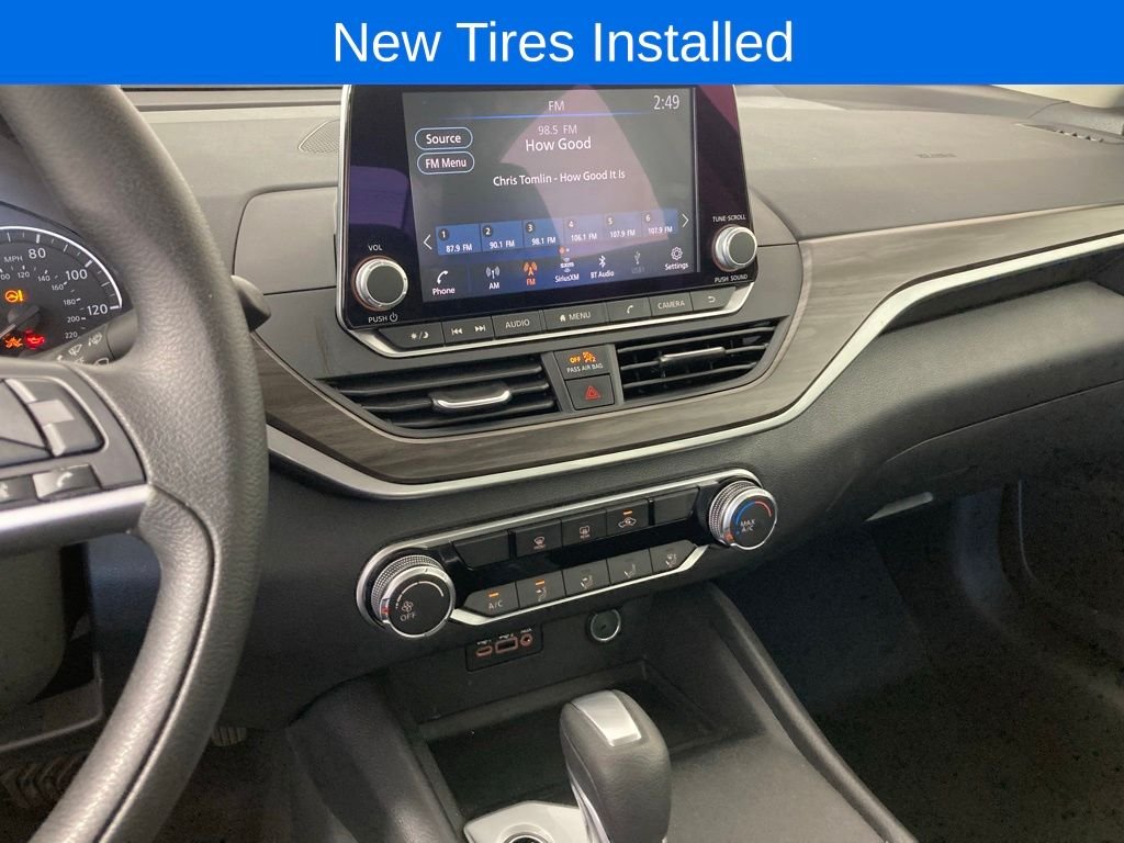 Used 2025 Nissan Altima SV with VIN 1N4BL4DV9SN369500 for sale in Monticello, Minnesota