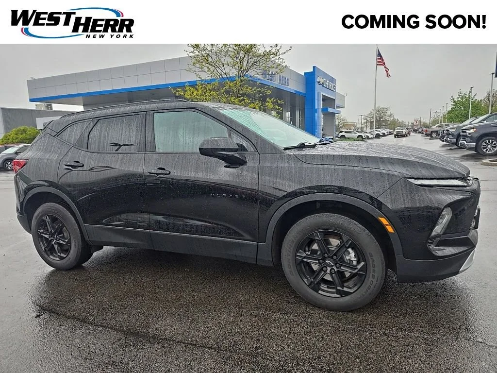 2023 Chevrolet Blazer 2.0T 2LT AWD's photo