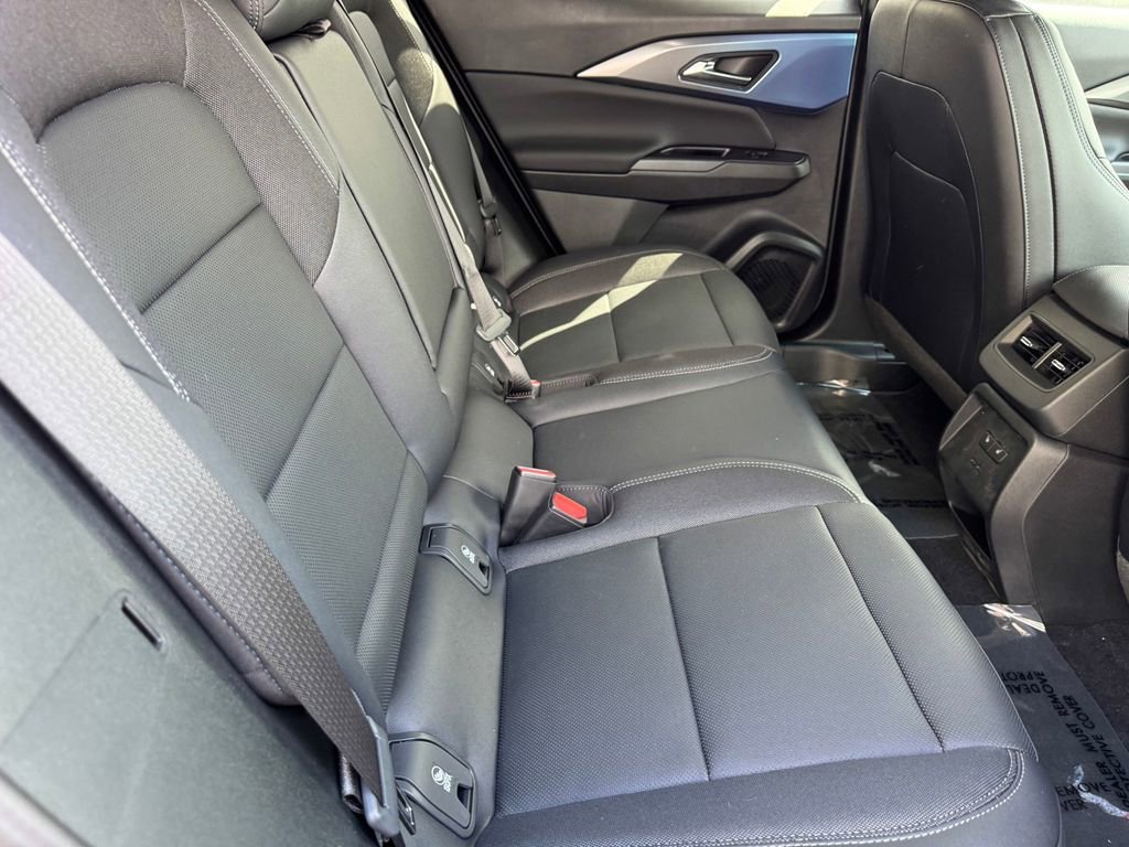 2026 Chevrolet Equinox EV 2LT - Photo 10