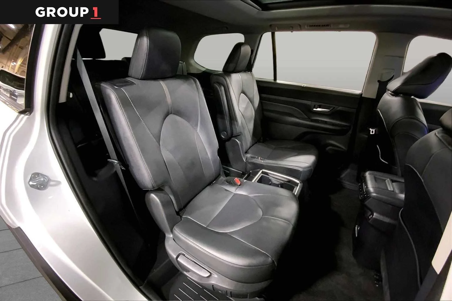 Certified Used 2024 Wind Chill Pearl Toyota Platinum image 20
