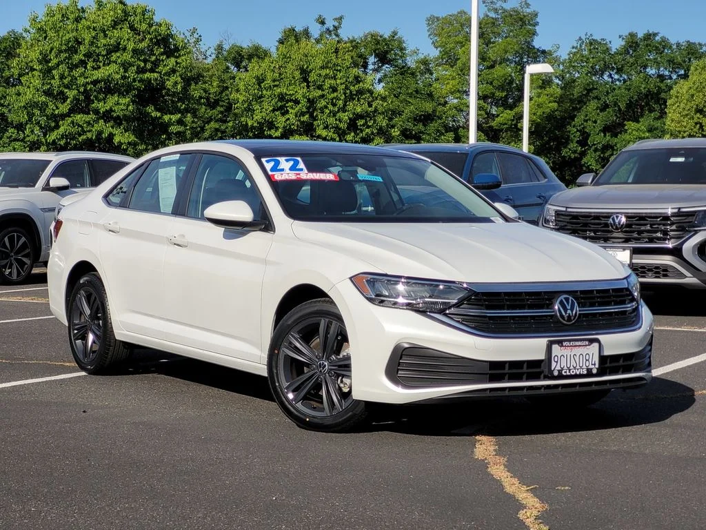 3VW7M7BU0NM032492