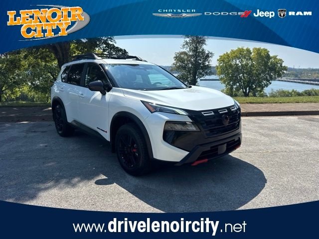 2025 Nissan Rogue Rock Creek