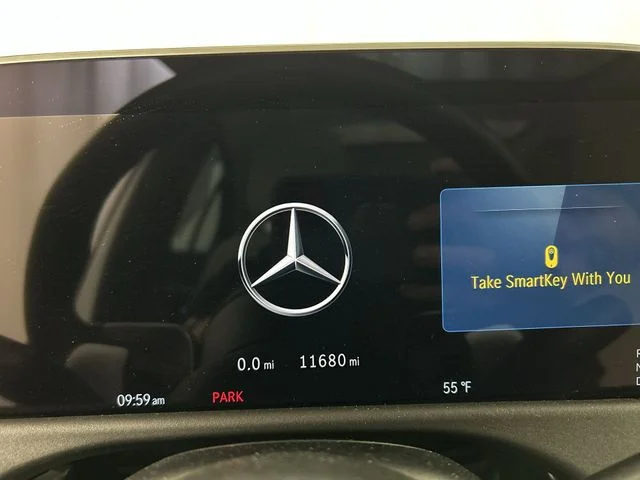 2025 Mercedes-Benz E-Class E350 - Photo 25