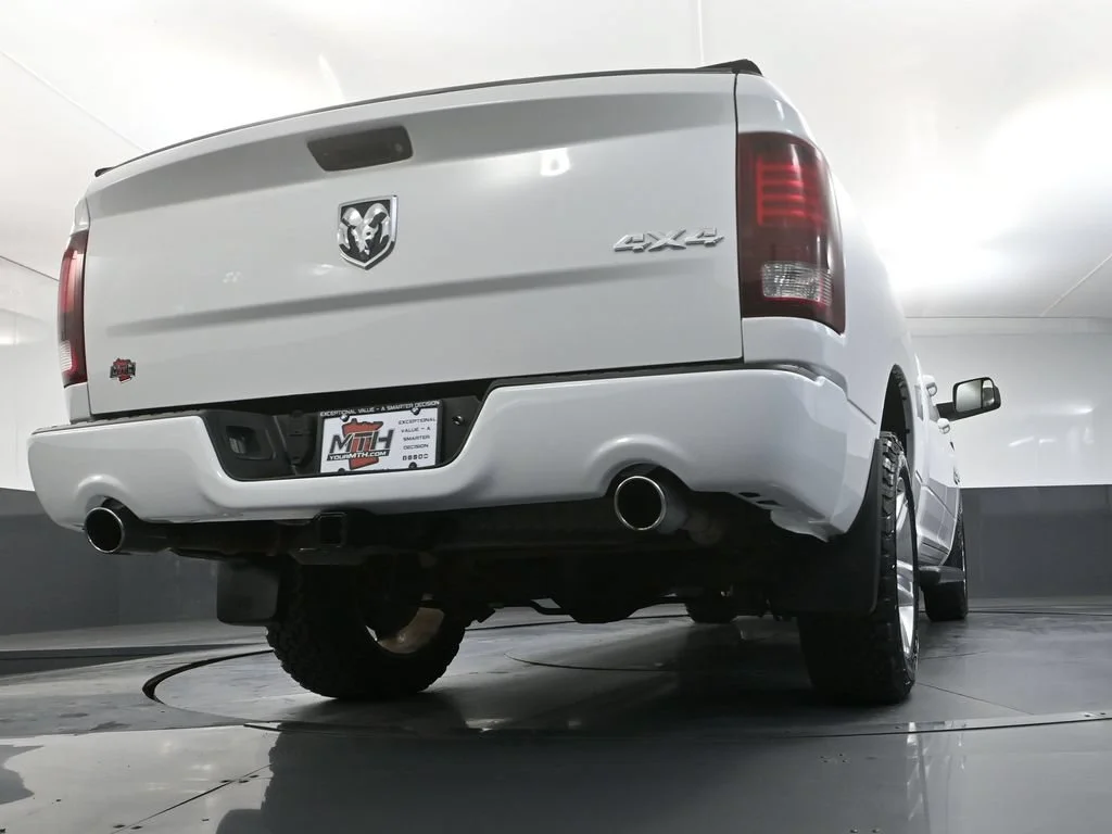 Used 2018 White Ram Sport image 44