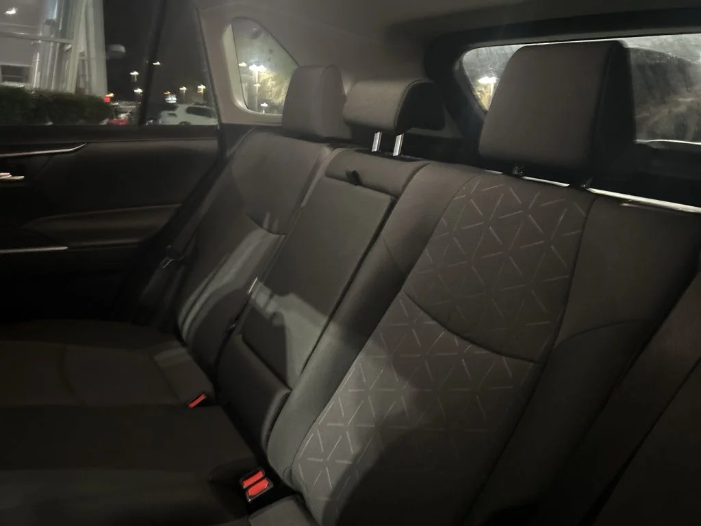 Used 2025 White Toyota XLE image 13