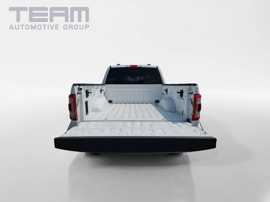 Used 2021 White Ford Lariat image 13