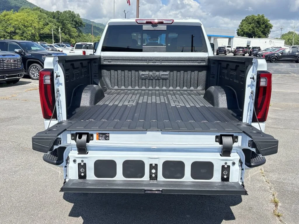 New 2026 Glacier White Tricoat GMC Denali image 9