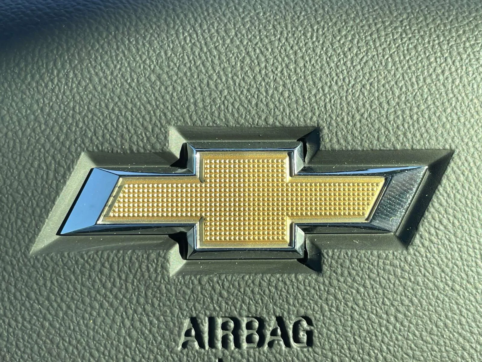 New 2026 Sterling Gray Metallic Chevrolet LT image 31