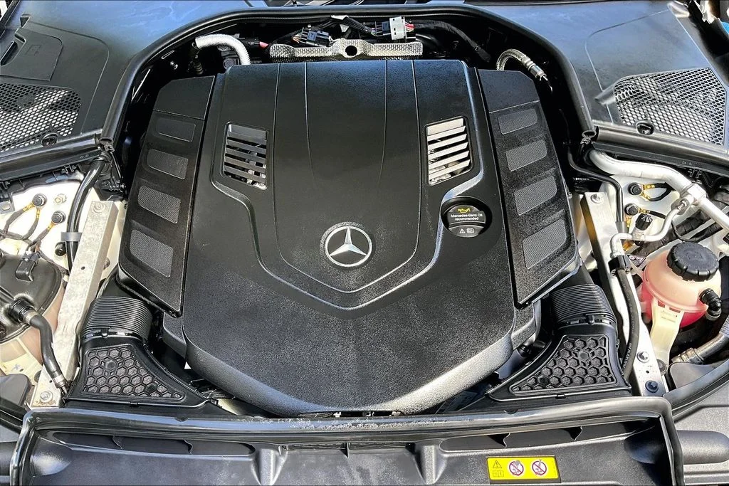 Certified Used 2021 White Mercedes-Benz S 580 image 33
