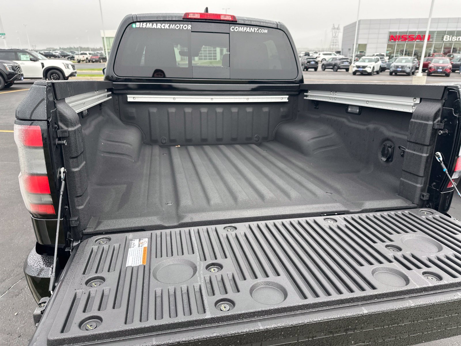 New 2027 Black Nissan PRO-4X image 25