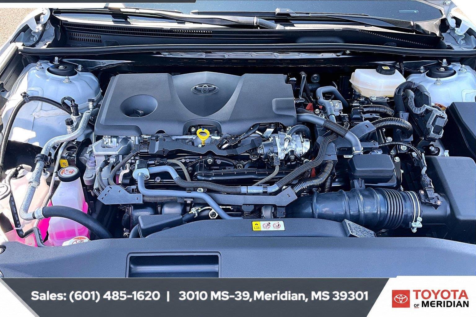 Used 2026 Wind Chill Pearl Toyota XSE image 8