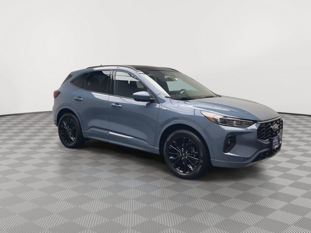 Used 2025 Vapor Blue Ford ST-Line Elite image 36