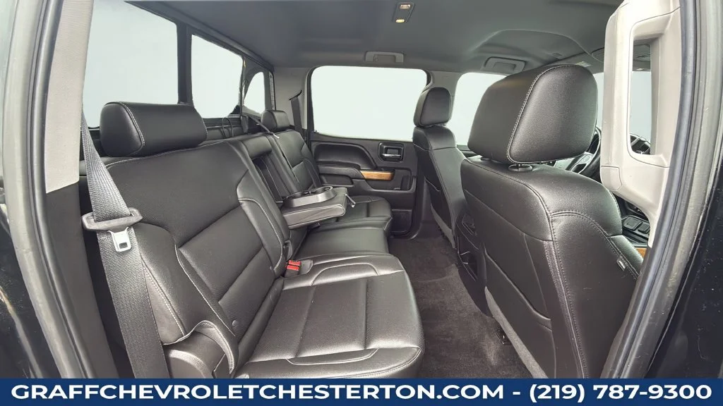 Used 2018 BLACK Chevrolet LTZ image 39