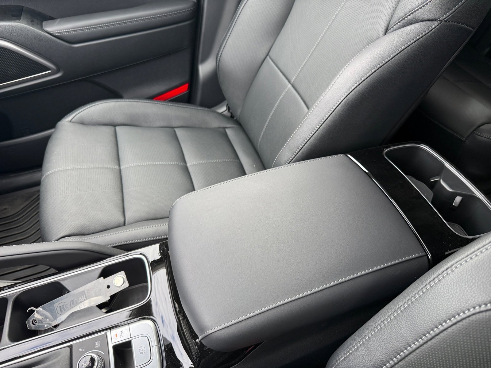 New 2025 Ebony Black Kia EX image 14