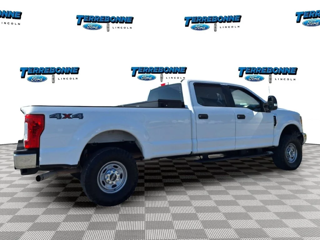 Used 2019 Oxford White Ford XL image 5