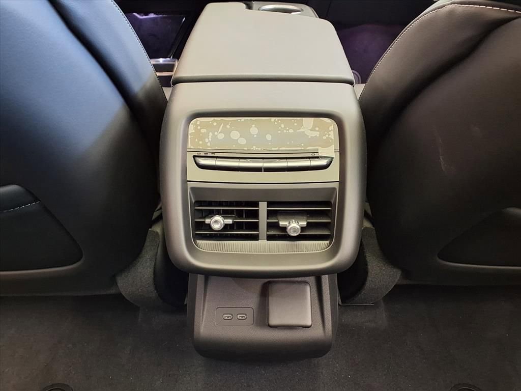 2026 Cadillac LYRIQ V - Photo 11