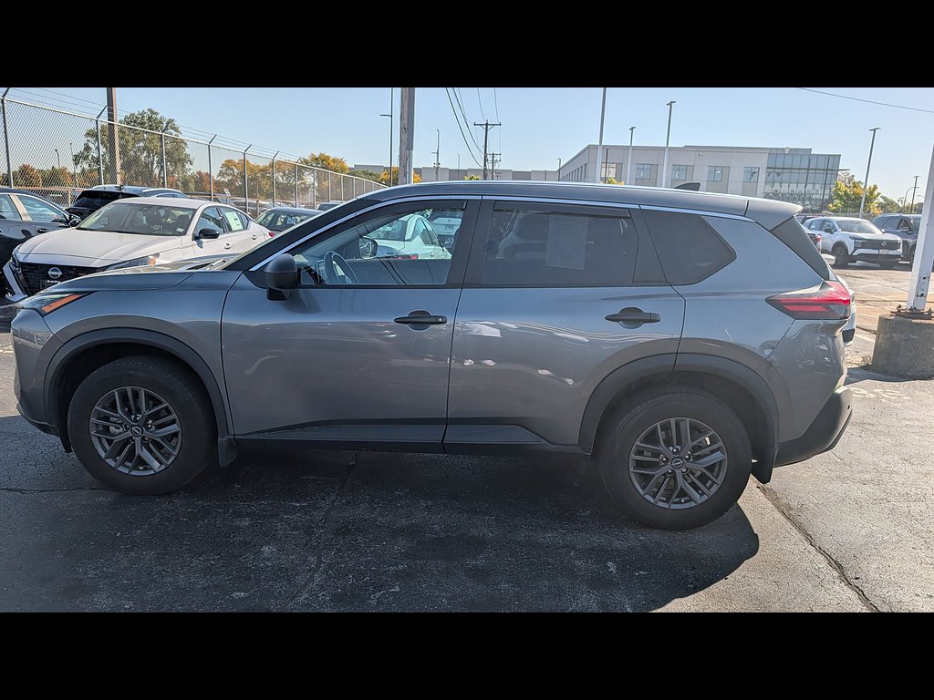 Used 2023 Gun Metallic Nissan S image 9