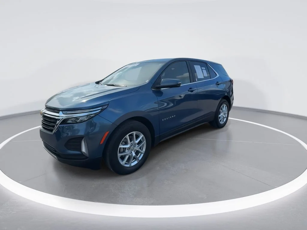 Used 2024 Blue Chevrolet LT image 4