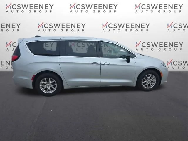 Used 2024 Silver Chrysler Touring L image 8