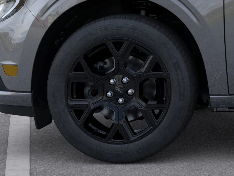 New 2026 Carbonized Gray Metallic Ford Lobo™ image 40