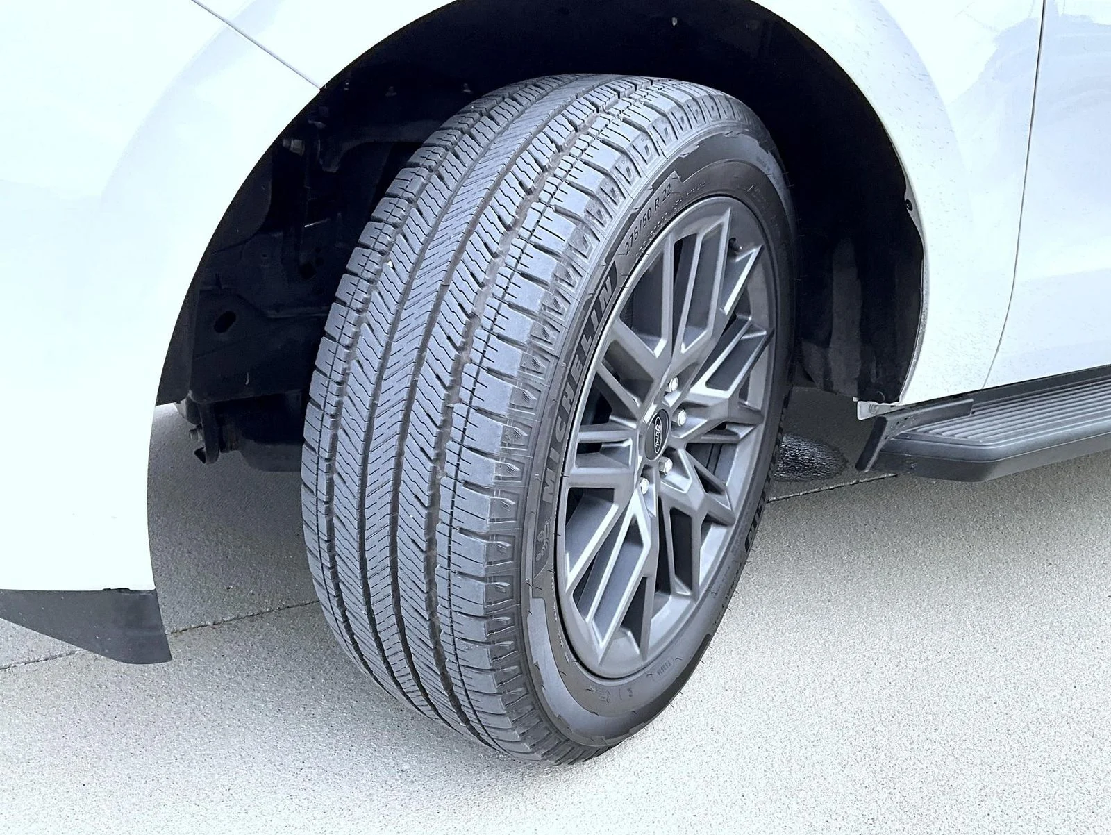 Used 2026 White Ford Platinum image 26