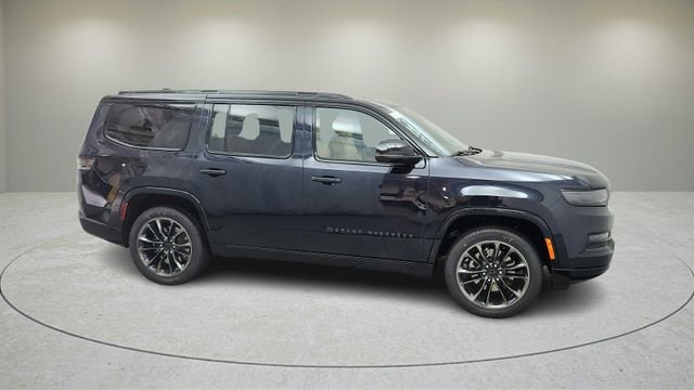 2025 Jeep Grand Wagoneer Series III - Photo 8