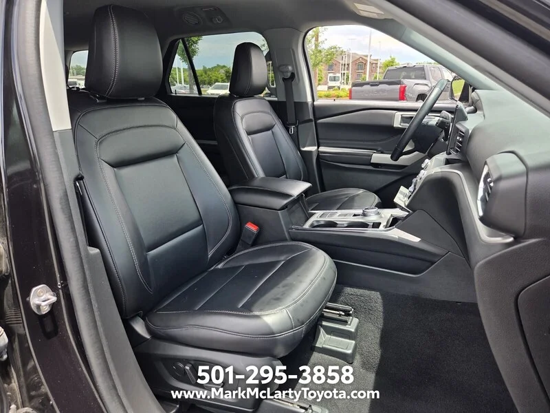 Used 2024 Black Metallic FORD XLT RWD image 16