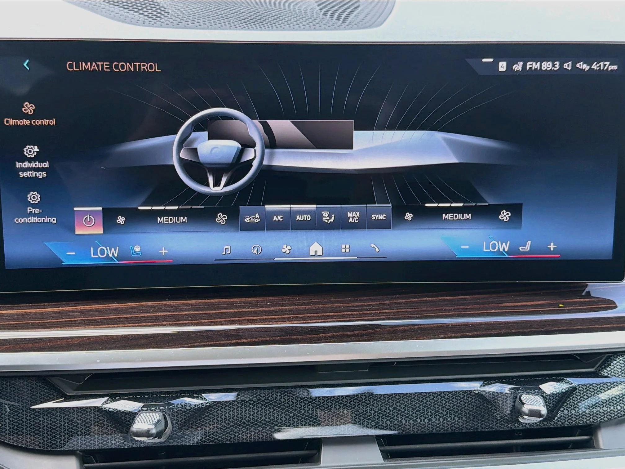 New 2027 Manhattan Green Metallic BMW xDrive40i image 37