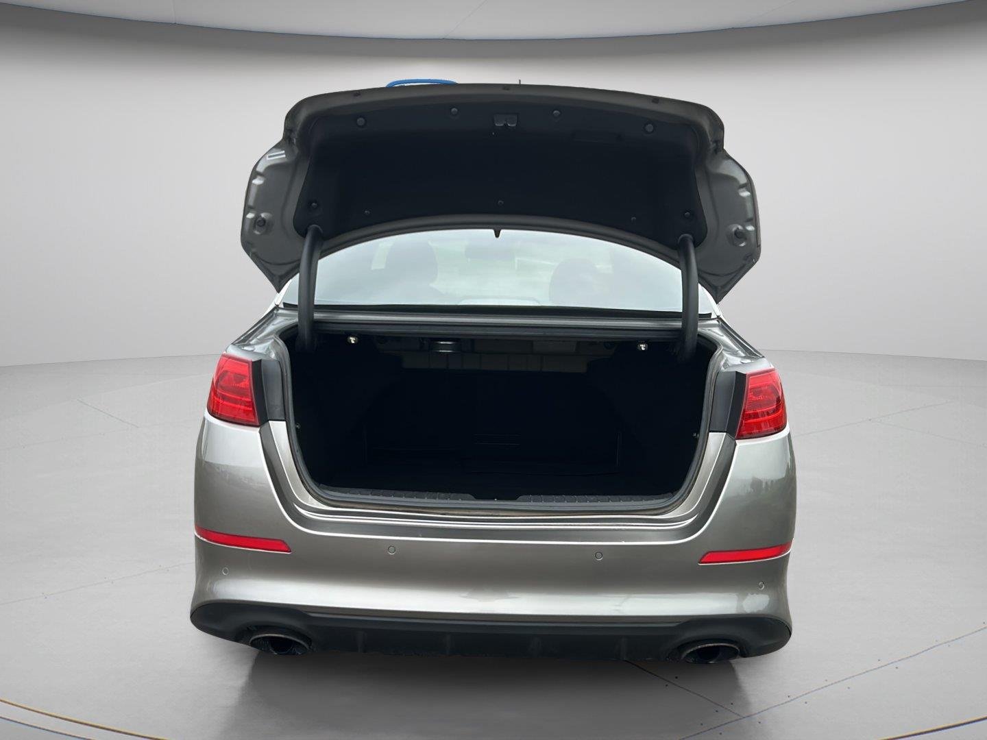 Used 2015 Titanium Kia SX Turbo image 26