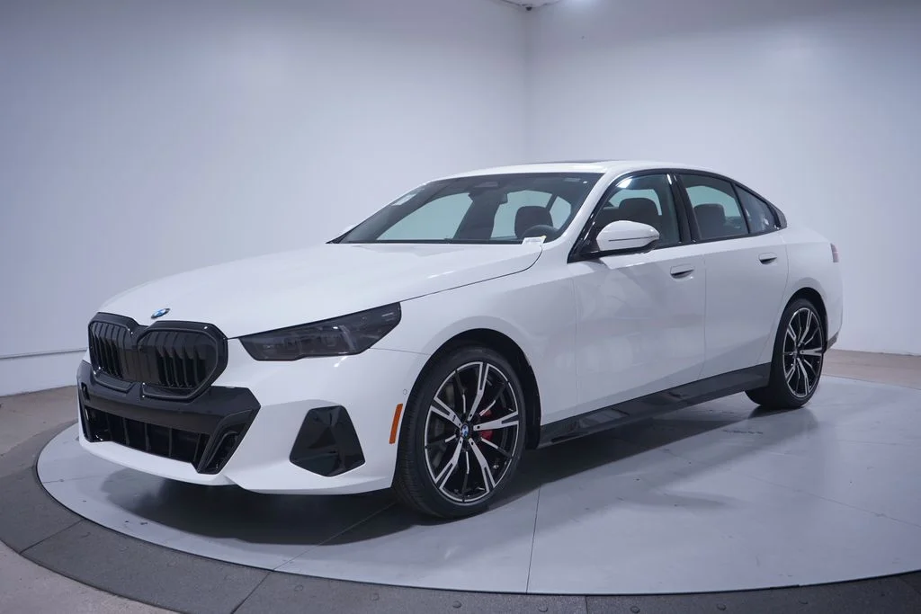 2026 BMW 5 Series 530i Sedan's photo