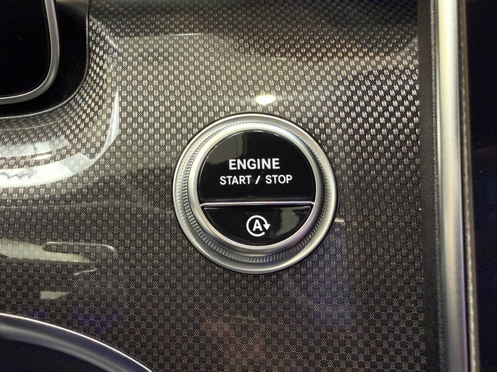 2025 Mercedes-Benz C-Class Sedan AMG C43 - Photo 24