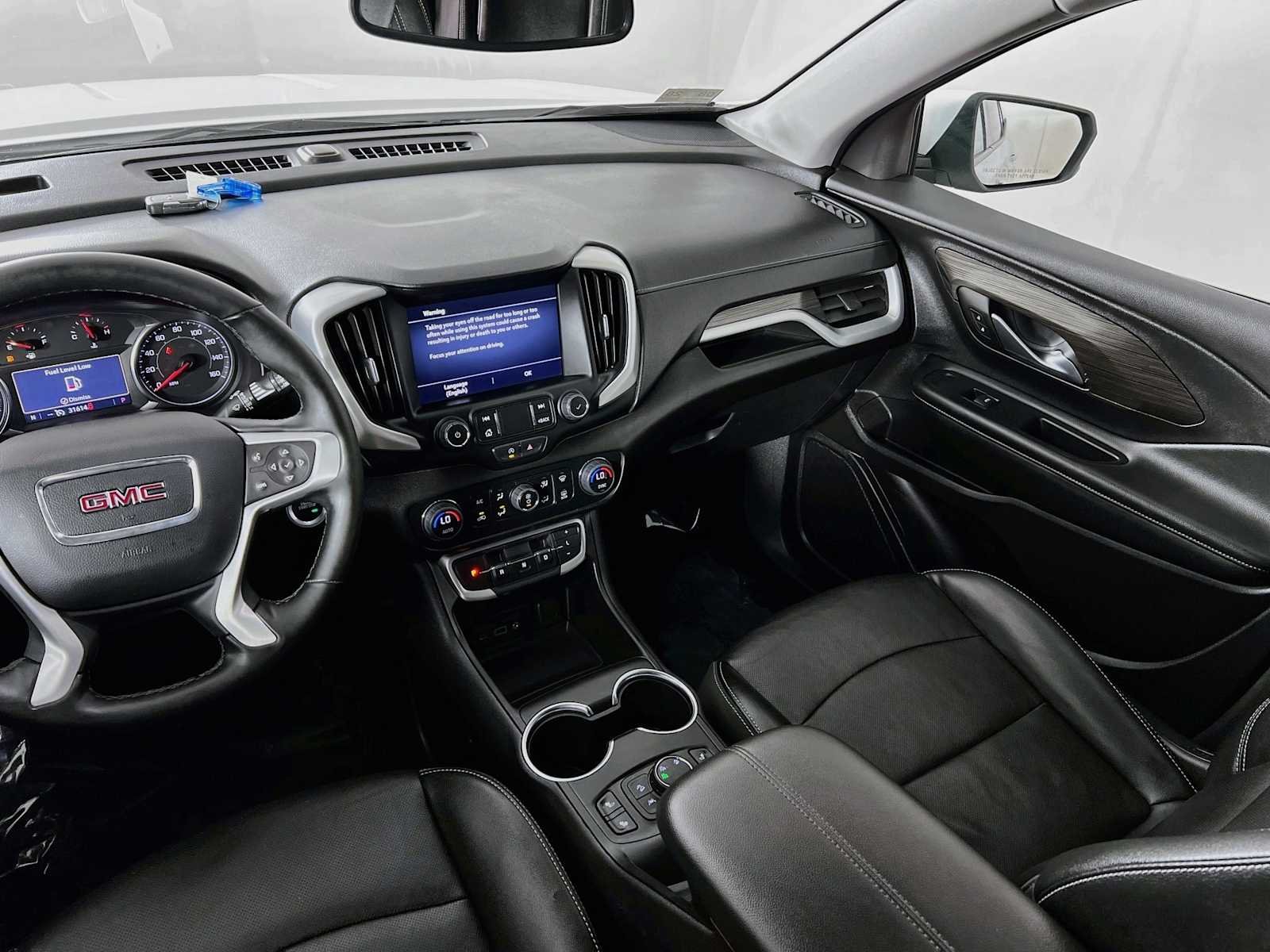 Used 2024 Summit White GMC SLT image 24