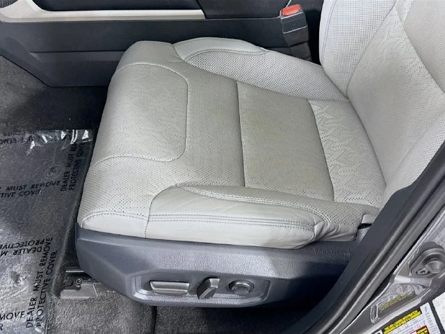 Used 2022 Gray Toyota SR5 image 18
