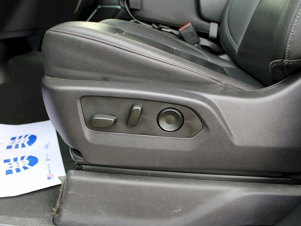2024 GMC Sierra 1500 SLT - Photo 14