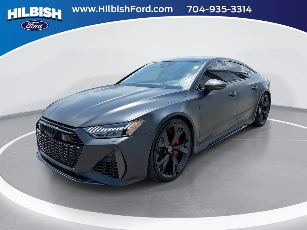 Used 2021  Audi 4.0T image 1